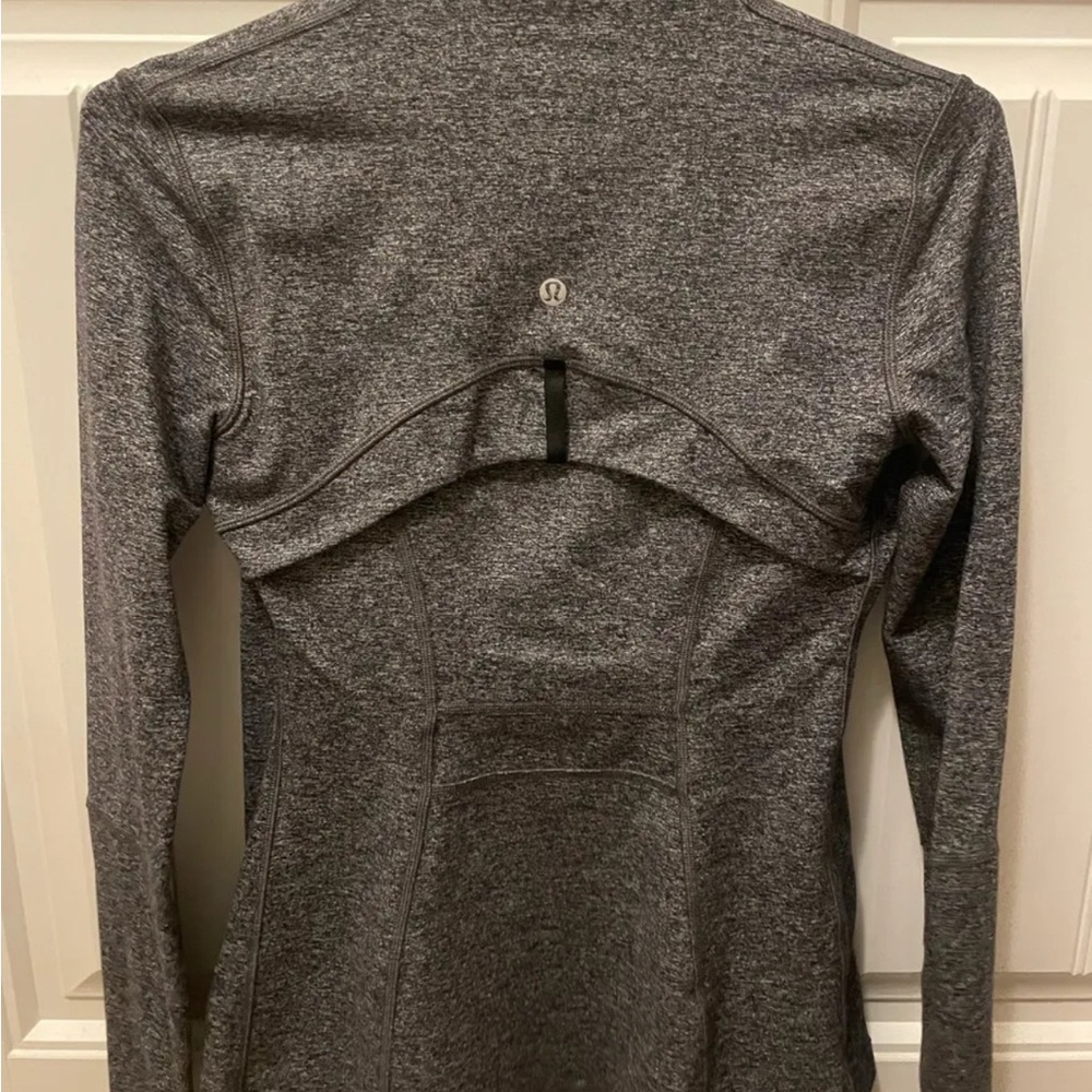 Lululemon Define Jacket - Picture 4 of 4